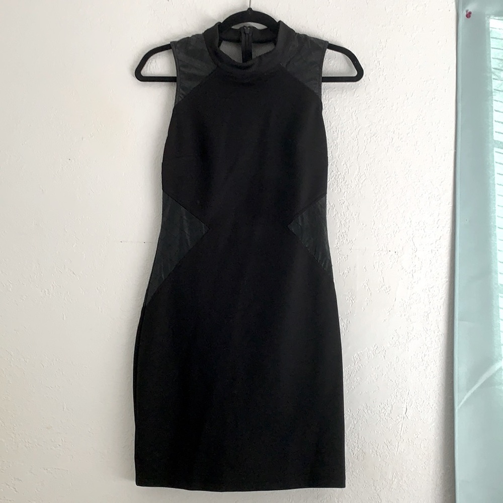 Bebe dress
